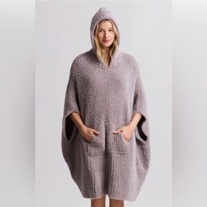 Barefoot Dreams The Cozy Hoodie Blanket Beach Rock OS